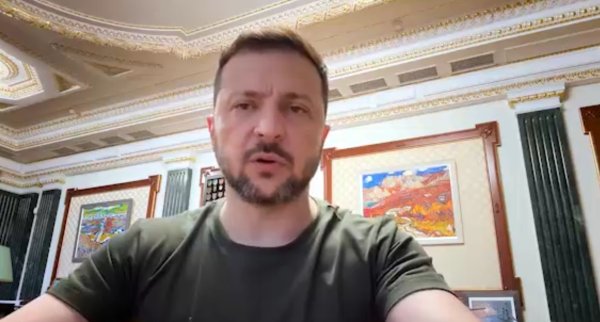 黄金配资门户网 泽连斯基表示愿与普京在土耳其直接会谈