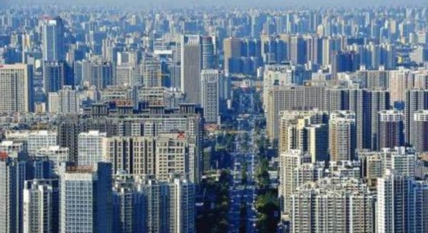 股票配资的 楼市出现罕见现象，2025年房子或迎“贬值潮”？答案来了